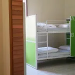 Safestay Materdei 호스텔 *